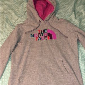Women’s northface sweatshirt